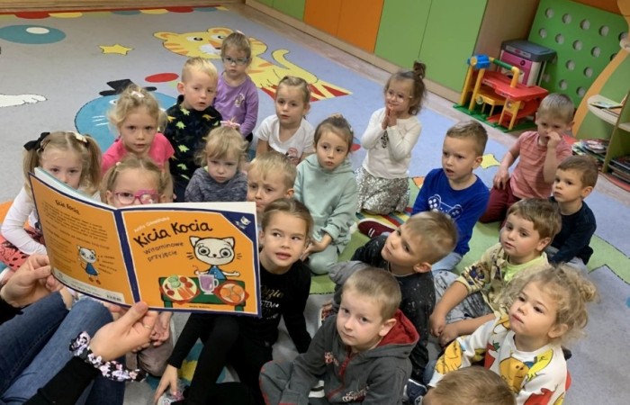 Światowy Dzień Warzyw w Owoców - Smerfy