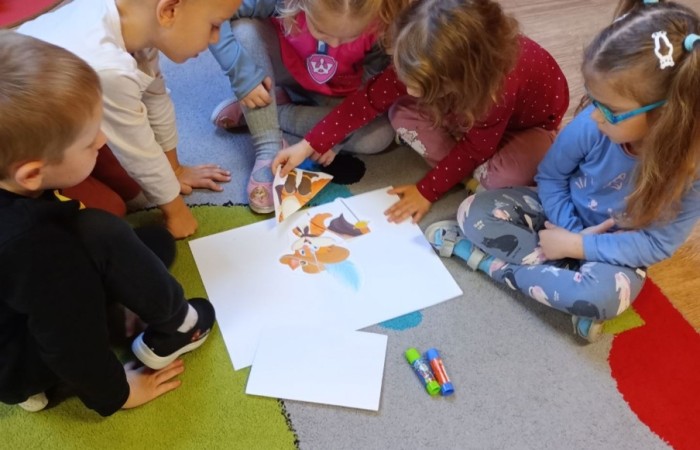Dzień Postaci z Bajek - Grupa Smerfy