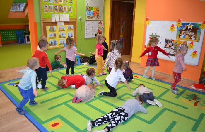 Świąteczne zajęcia otwarte w grupie „Słoneczka”