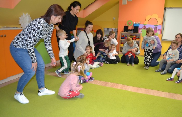 Świąteczne zajęcia otwarte w grupie „Słoneczka”