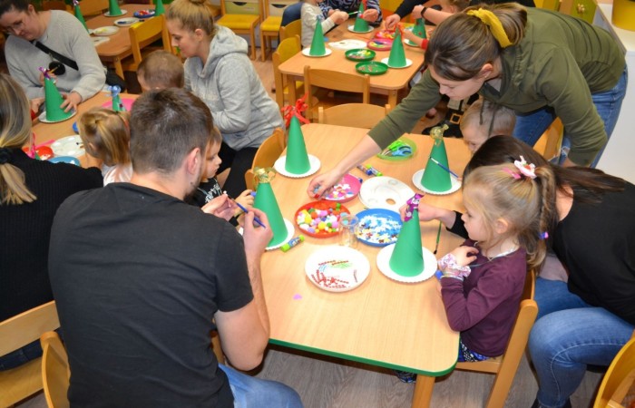 Świąteczne zajęcia otwarte w grupie „Słoneczka”
