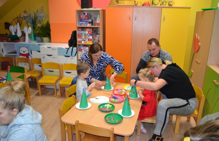Świąteczne zajęcia otwarte w grupie „Słoneczka”