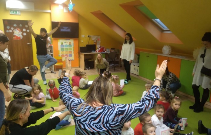 Świąteczne zajęcia otwarte w grupie „Słoneczka”