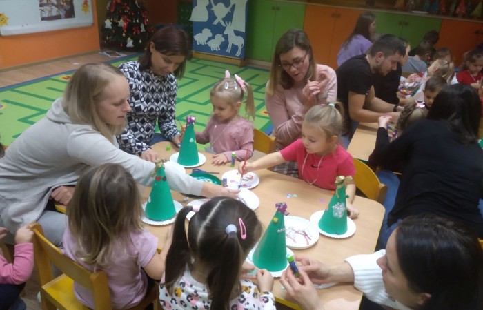 Świąteczne zajęcia otwarte w grupie „Słoneczka”