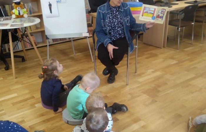 Spotkanie w bibliotece