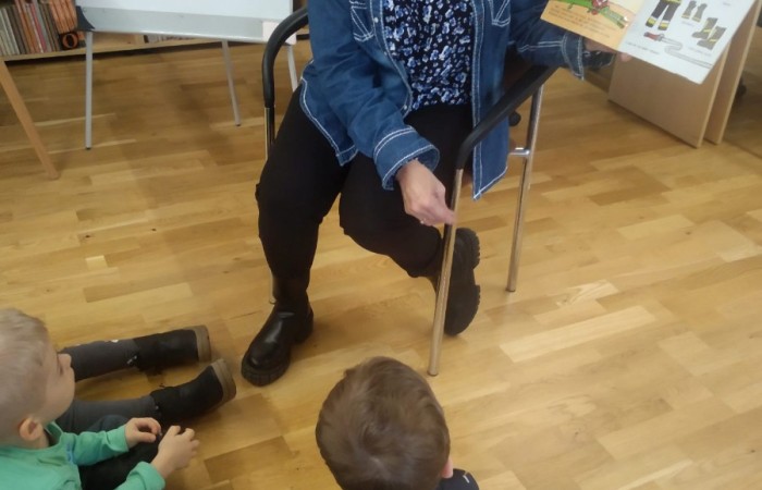 Spotkanie w bibliotece