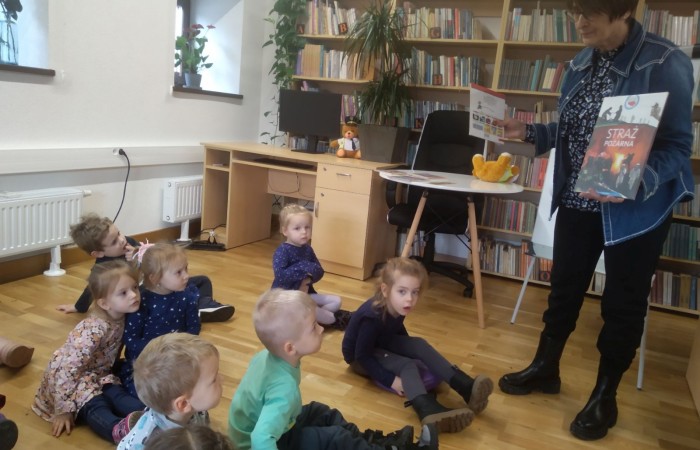 Spotkanie w bibliotece
