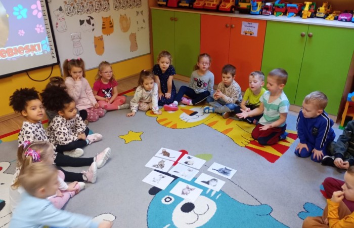 Dzień Kota - grupa Smerfów