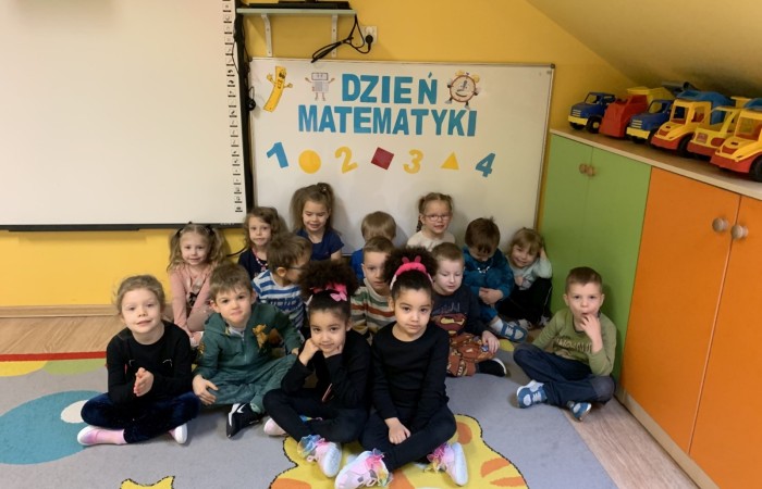 Dzień Matematyki w grupie Smerfów