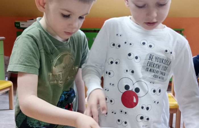Zielony ogródek w grupie Smerfów