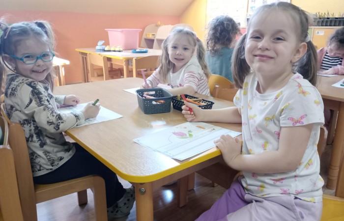 Pierwszy Dzień Wiosny w grupie Smerfy