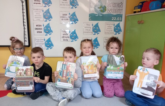 Światowy Dzień Wody - grupa Smerfy