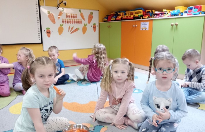 Dzień Marchewki - grupa Smerfy
