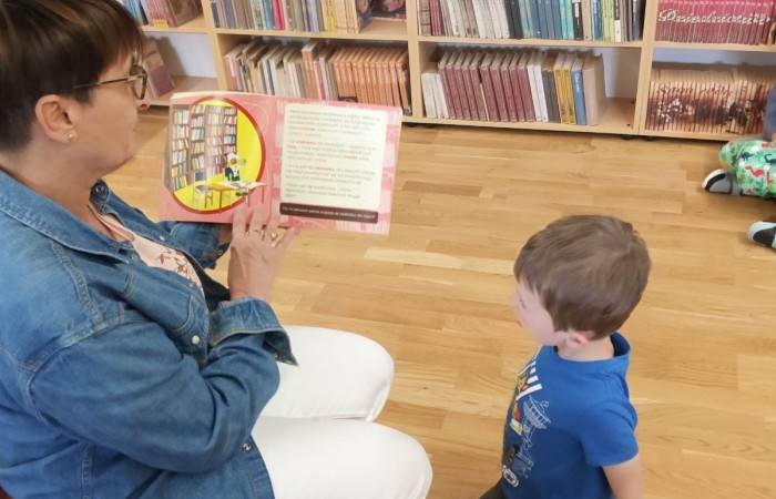 Dzień Bibliotekarza i Bibliotek - grupa Słoneczka