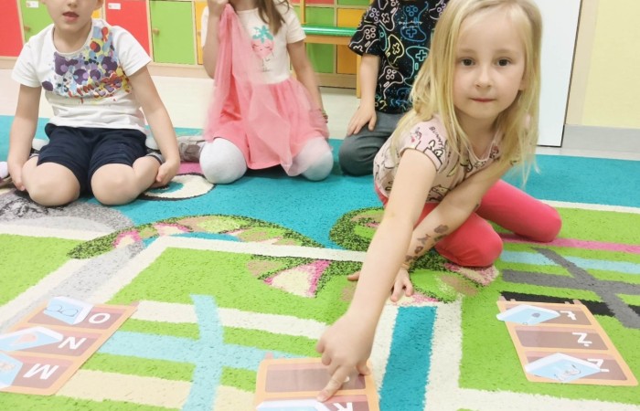 Dzień Bibliotekarza i Bibliotek - grupa Tygrysy