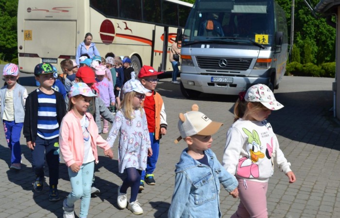 Wycieczka przedszkolaków do Pstrągowej - Siedlisko