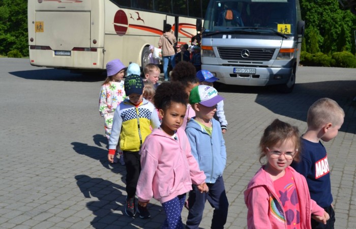 Wycieczka przedszkolaków do Pstrągowej - Siedlisko