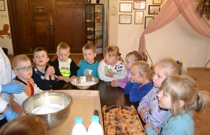 Wycieczka przedszkolaków do Pstrągowej - Siedlisko