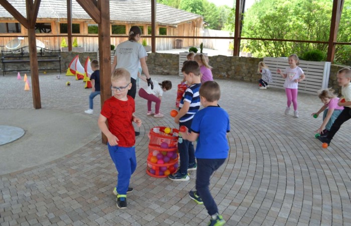 Wycieczka przedszkolaków do Pstrągowej - Grupa Tygrysy