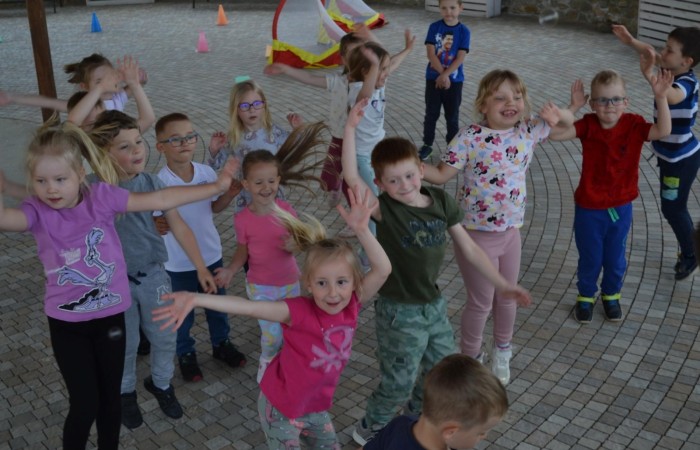 Wycieczka przedszkolaków do Pstrągowej - Grupa Tygrysy