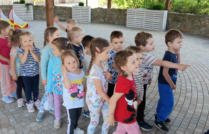Wycieczka przedszkolaków do Pstrągowej - Grupa Słoneczka