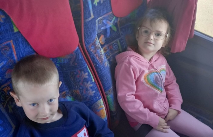 Wycieczka przedszkolaków do Pstrągowej - Grupa Smerfy