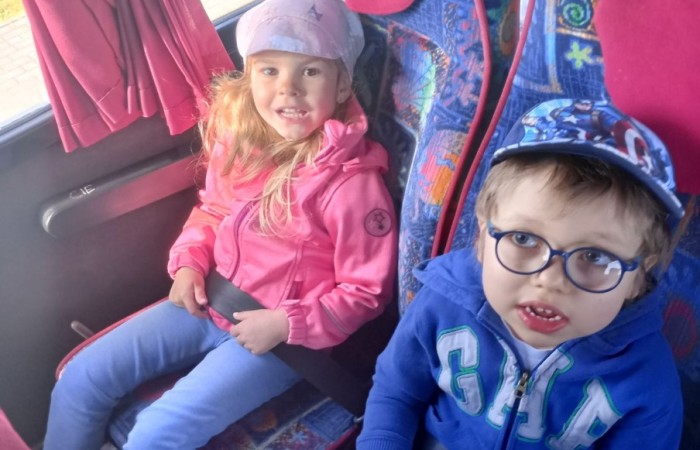 Wycieczka przedszkolaków do Pstrągowej - Grupa Smerfy