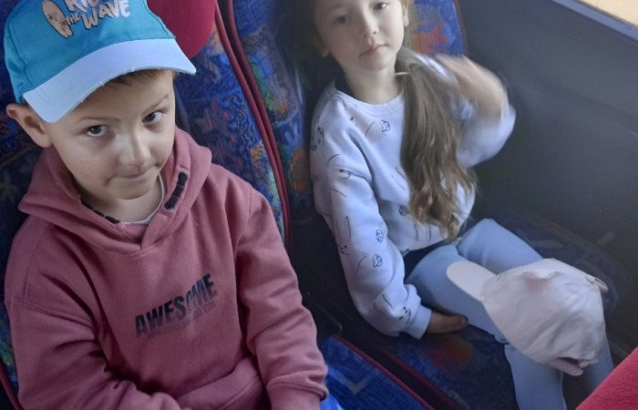 Wycieczka przedszkolaków do Pstrągowej - Grupa Smerfy
