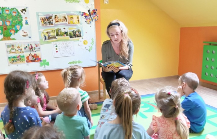 Mama tata najpiękniej czytają