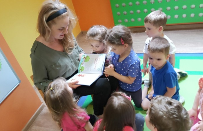 Mama tata najpiękniej czytają
