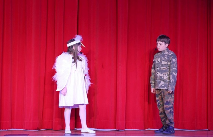 „Królewna Śnieżka i siedmiu krasnoludków” w wykonaniu grupy teatralnej Tespis
