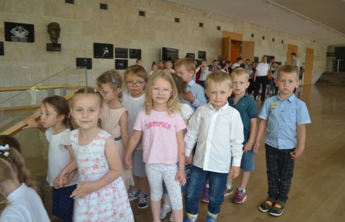 Smerfy i Tygrysy w Filharmonii Podkarpackiej na koncercie „Muzyczne podróże małe i duże”