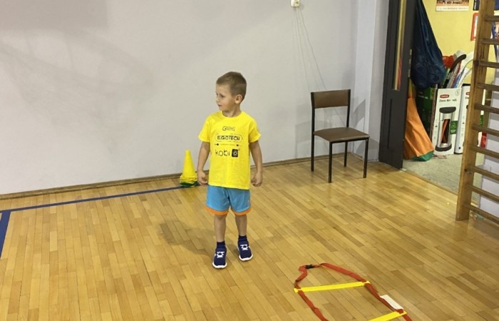 Fotorelacja z zajęć siatkarskiego przedszkola