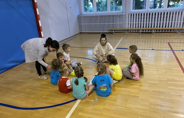 Fotorelacja z zajęć siatkarskiego przedszkola
