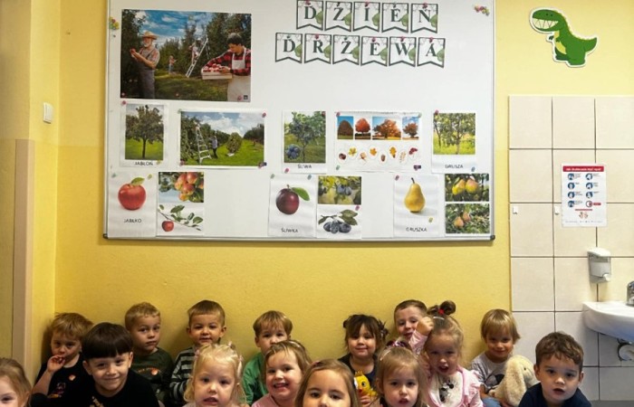 Dzień Drzewa - grupa Słoneczka