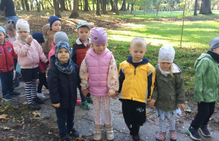Dzień Drzewa - grupa Smerfy