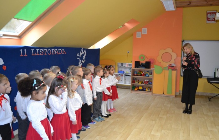 11 listopada Narodowe Święto Niepodległości - występ dla pracowników