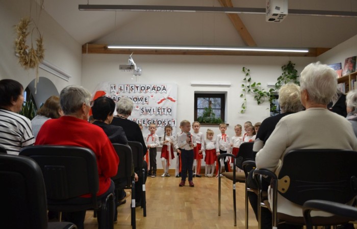 11 listopada Narodowe Święto Niepodległości - występ dla Seniorów