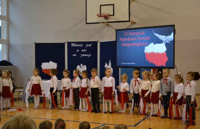 11 listopada Narodowe Święto Niepodległości - występ w Zespole Szkół
