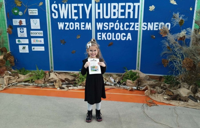Laureatka XXI Wojewódzkiego Konkursu Twórczości Plastycznej Dzieci i Młodzieży