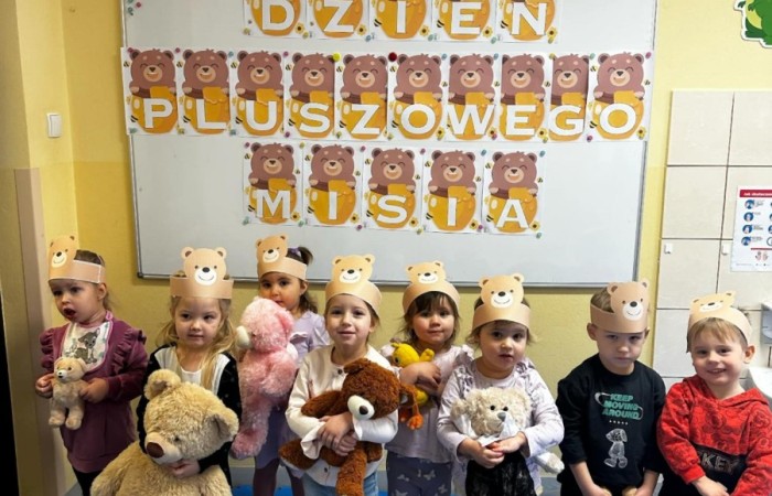 Światowy Dzień Pluszowego Misia - grupa Słoneczka