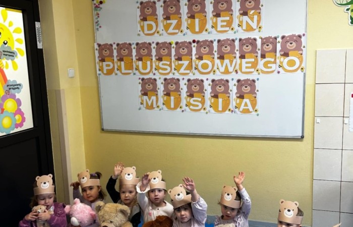 Światowy Dzień Pluszowego Misia - grupa Słoneczka