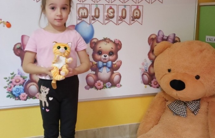 Światowy Dzień Pluszowego Misia - grupa Smerfy