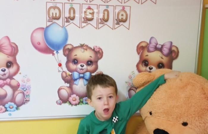 Światowy Dzień Pluszowego Misia - grupa Smerfy