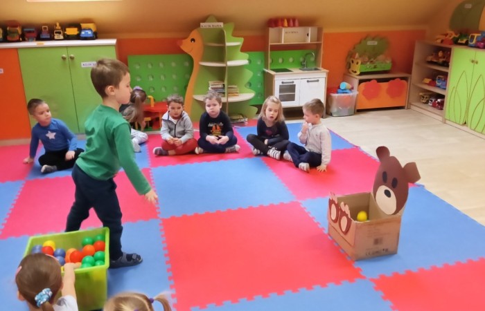 Światowy Dzień Pluszowego Misia - grupa Smerfy