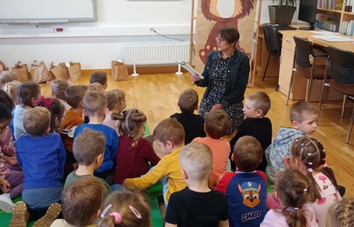 Światowy Dzień Pluszowego Misia w Bibliotece