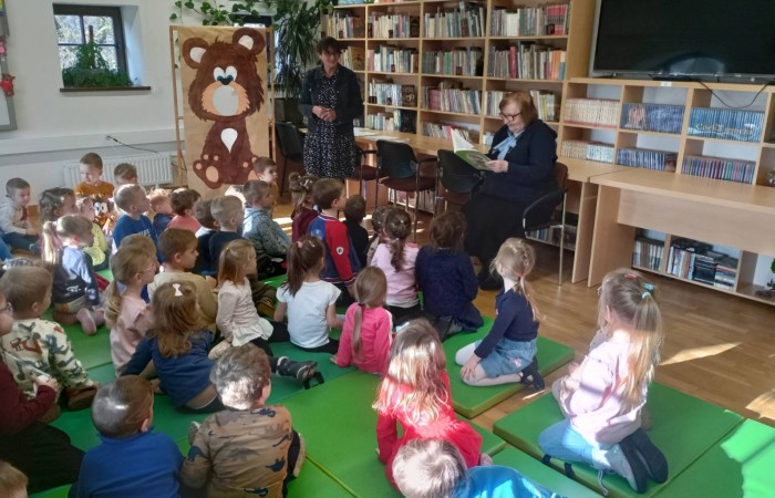 Światowy Dzień Pluszowego Misia w Bibliotece