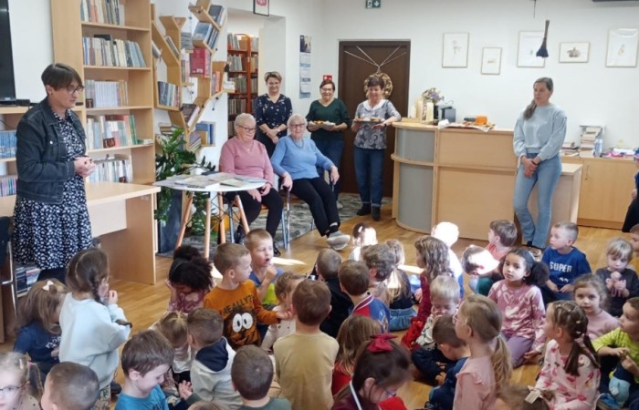 Światowy Dzień Pluszowego Misia w Bibliotece