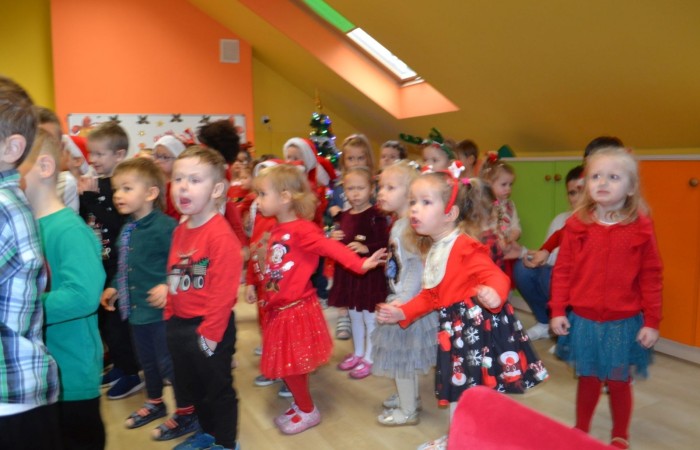 Magiczne spotkanie z Mikołajem i Elfami