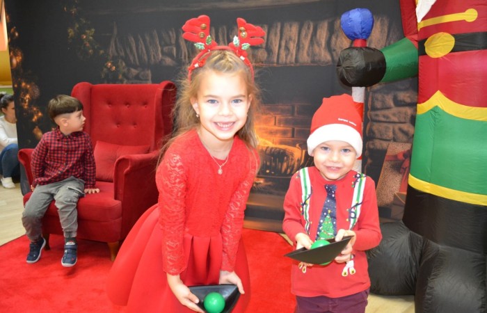 Magiczne spotkanie z Mikołajem i Elfami